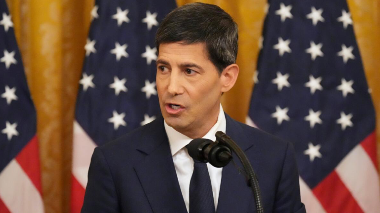 La Fed maintient ses taux, mais trois membres réclament une hausse face à l'inflation persistante